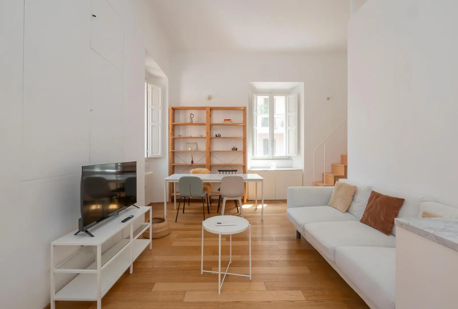 Xenia Apartments - Attic Studio Apartment In Chinatown Милан Италия
